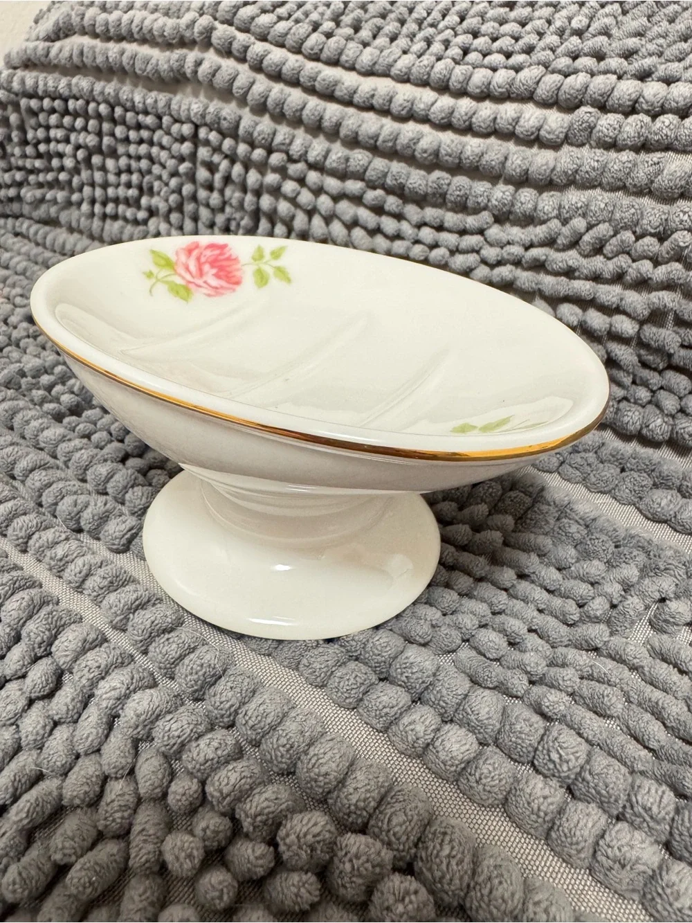 Martha Stewart Everyday Ceramic Soap Dish Pink Rose Cottagecore Bathroom Decor
